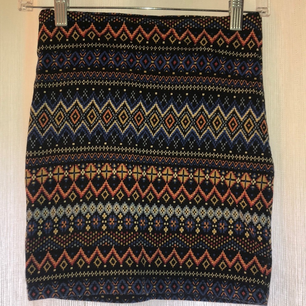 Forever 21 fitted mini skirt